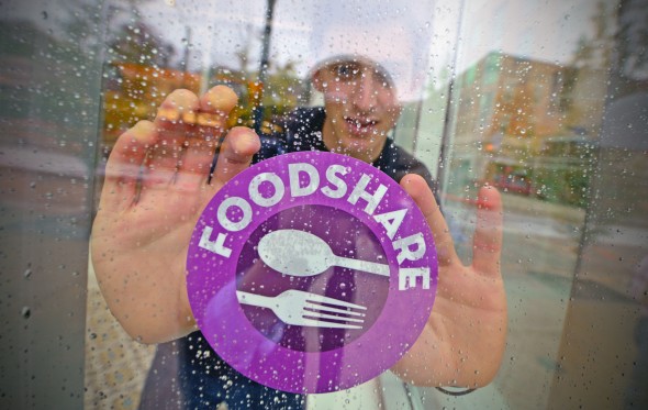 10.27.2015--Andrew Glantz, founder of FoodShare, at the Peacock Diner. James Byard/WUSTL Photos