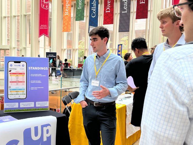 Student entrepreneurs at Startup Connection, hosted by WashU Olin
